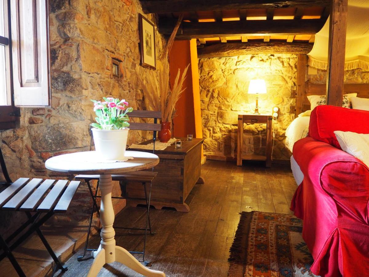 Gasthaus Mas Cal Sastre Sant Hilari Sacalm Exterior foto