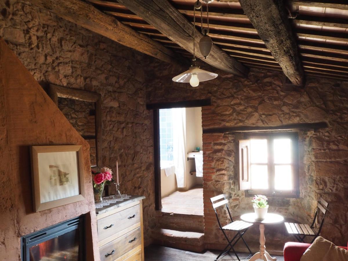 Gasthaus Mas Cal Sastre Sant Hilari Sacalm Exterior foto